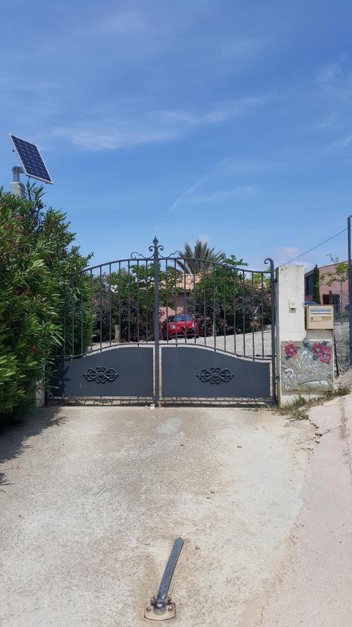 Villa Primavera Galeria  Exteriör bild